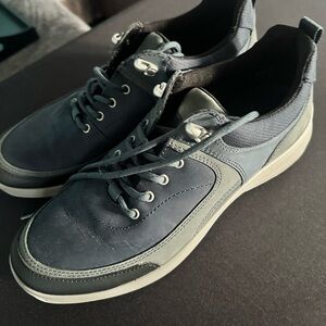 Women’s Blue Casual Sneakers